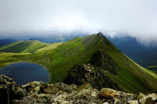 Helvellyn hill top lake district